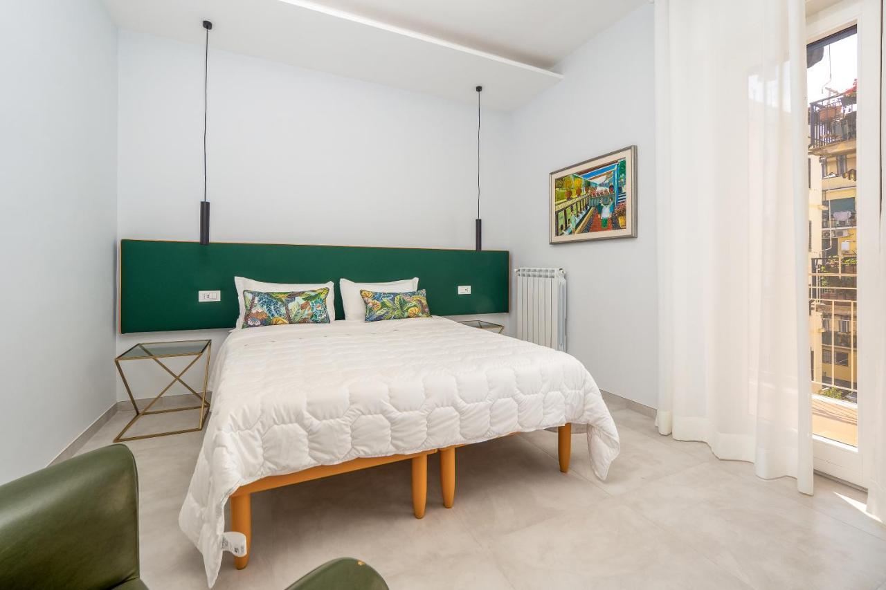 Surya House - Elegant Apartment In Sorrento Exterior photo